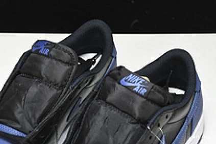 Navy Jordan Retro Mystic OG 1 CZ0790-041 Low 0929